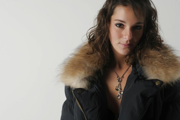 Éclats de Style : Analyse des Looks Éblouissants des Stars aux Festivals de Musique